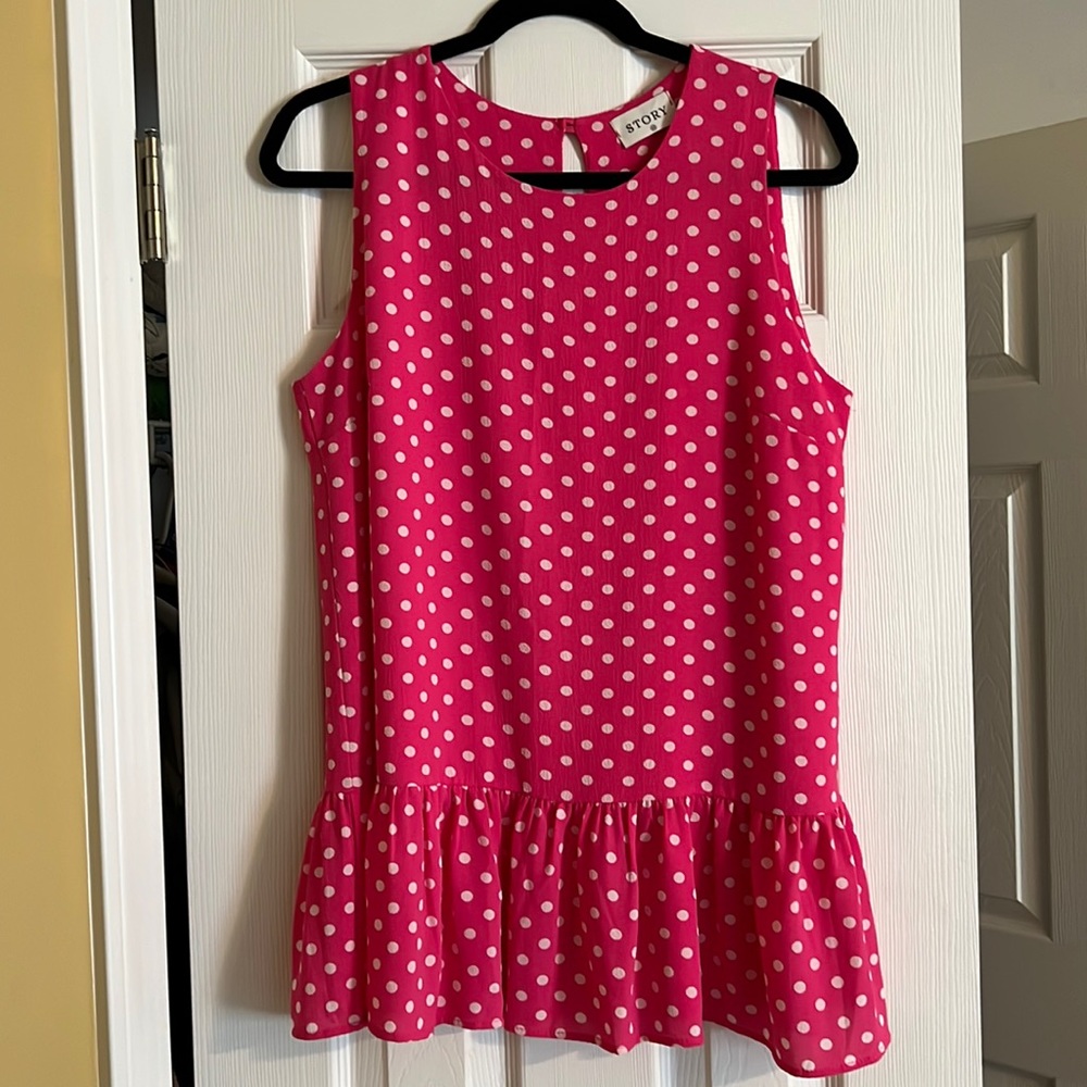 Pink Sleeveless top with white polka dots (NEW without tags!)